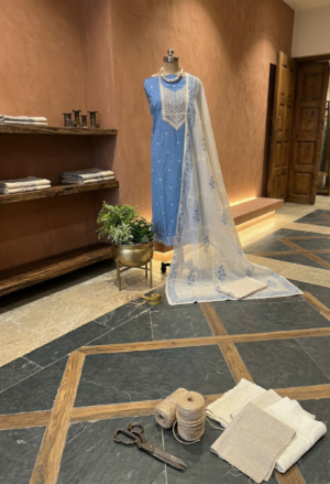 pure cotton chikankari suit set with embroidered neck & chikankari dupatta